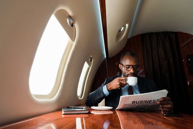 Inside the Billion Dollar Lifestyle of Modern Entrepreneurs Inside the Billion Dollar Lifestyle of Modern Entrepreneurs