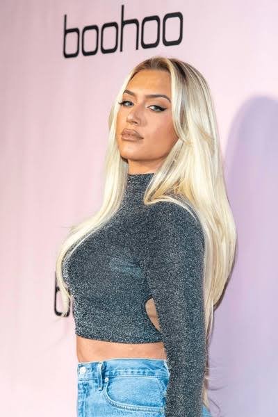 Why Anastasia Karanikolaou Is Leading a Quiet Shift Away from Extreme Cosmetic Trends Why Anastasia Karanikolaou Is Leading a Quiet Shift Away from Extreme Cosmetic Trends