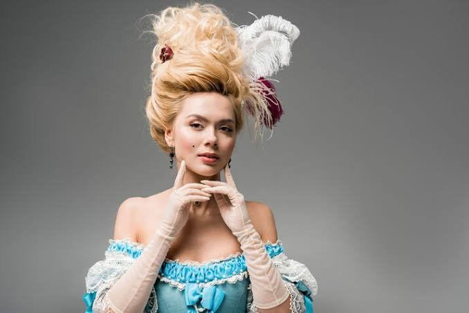 The Digital Faces Defining Modern Beauty Makeup