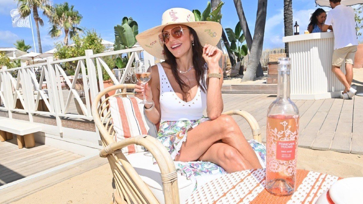 From Entrepreneurial Hustle to Household Name: The Business Journey of Bethenny Frankel Bethenny